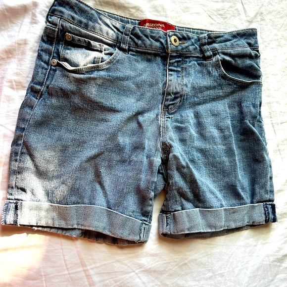 Shorts, Arizona The Orginal Jeans, Excellent condition - Picture 1 of 2